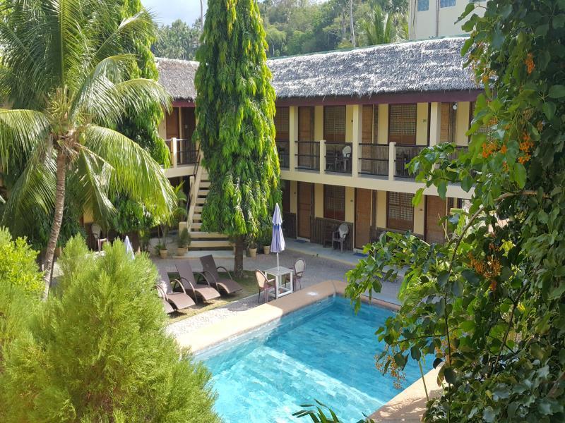 Lalaguna Beach Club And Dive Centre Puerto Galera Exterior photo